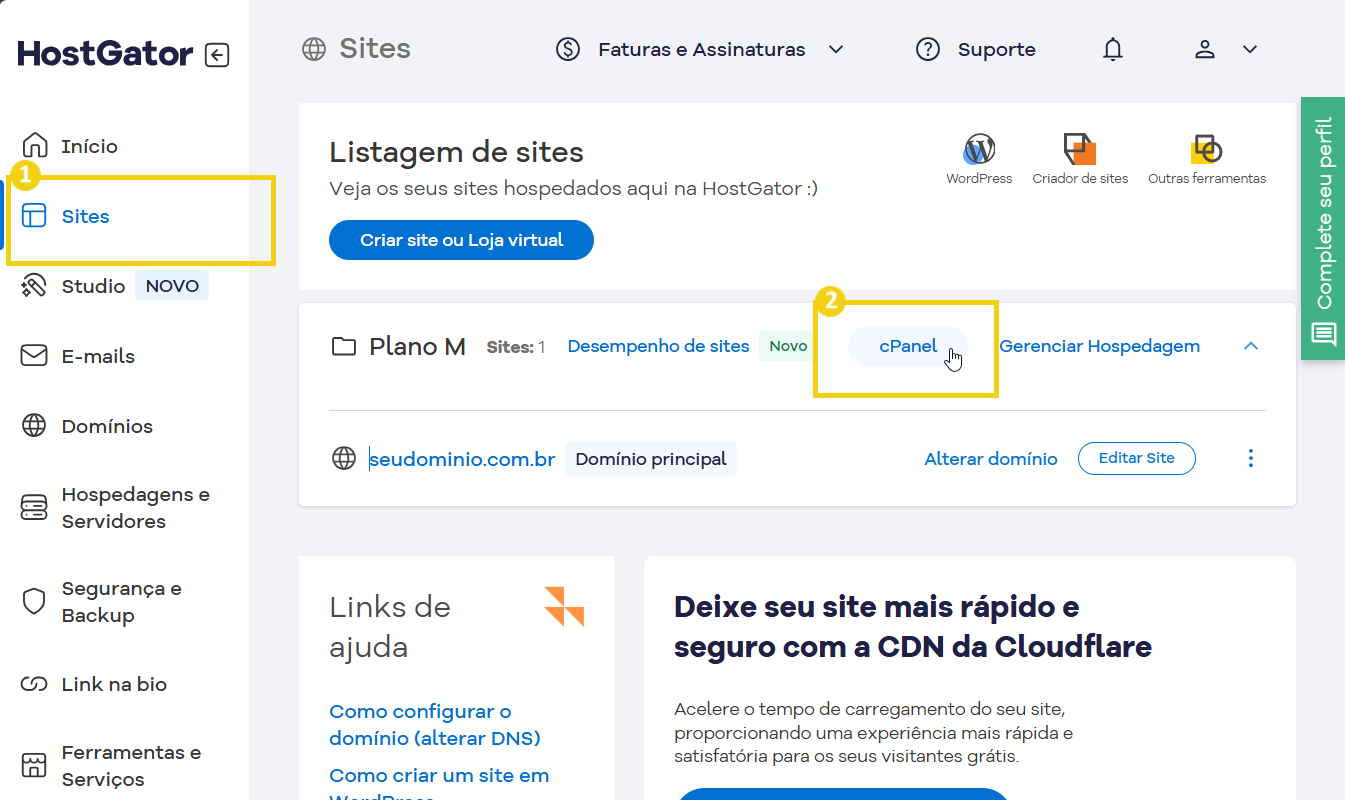 Imagem mostrando a interface do painel de controle no HostGator, destacando a opção 'cPanel' para gestão de sites na plataforma de hospedagem.