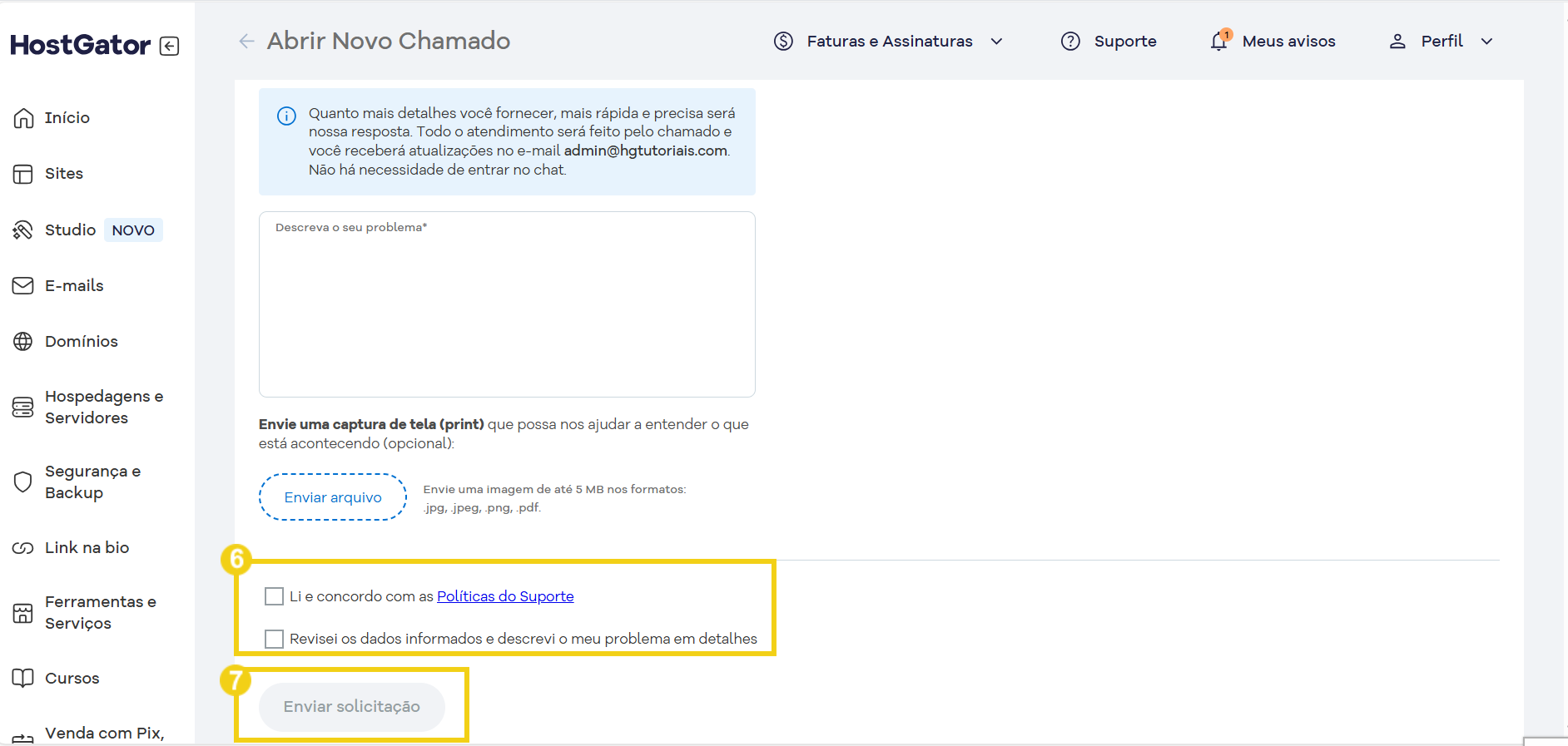 Tela de suporte do HostGator mostrando opções de contato e envio de solicitação para suporte técnico.