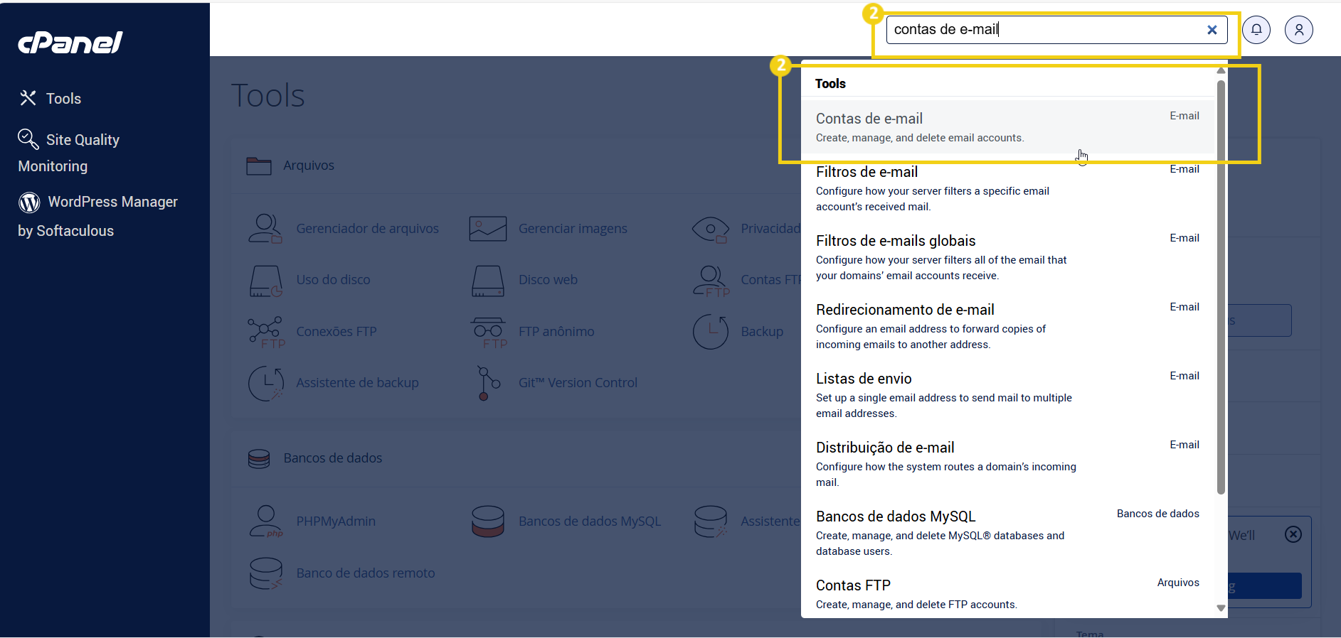 Captura de tela de uma busca por 'contas de e-mail' no painel do cPanel, exibindo opções de configurações de e-mail como filtros, redirecionamento e bancos de dados.