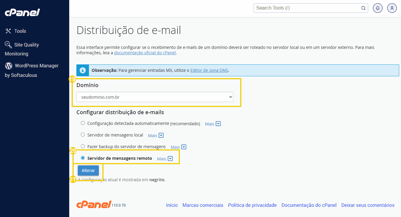 Configuração do servidor de e-mail no cPanel mostrando domínio, servidor de mensagens remoto e botão alterar.