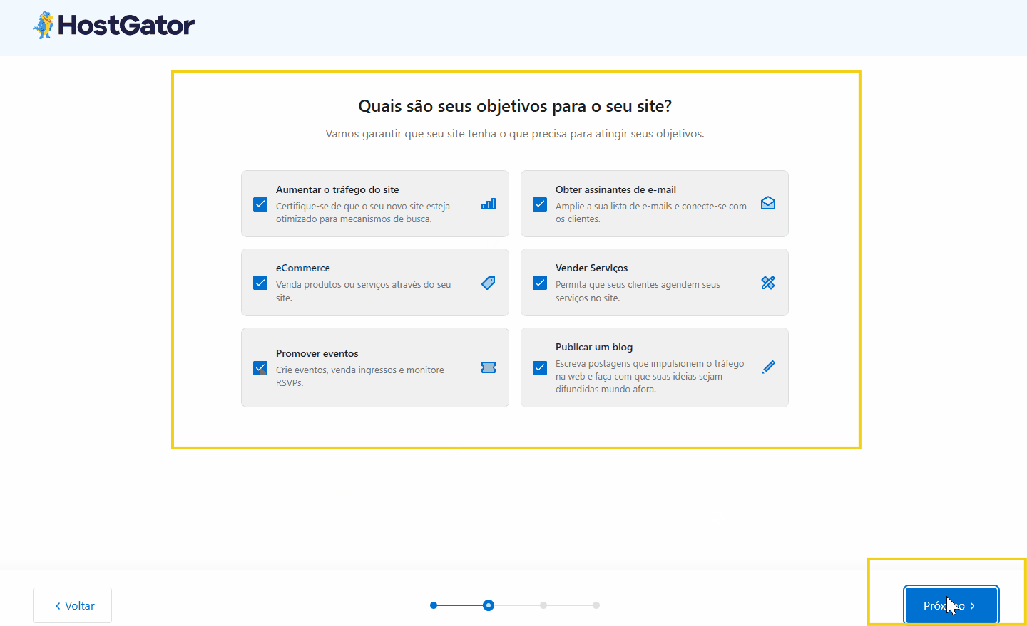 Imagem de uma tela de setup do HostGator destacando objetivos para otimizar seu site, como aumentar tráfego, obter assinantes, e-commerce, vender serviços, promover eventos e publicar blog. Ideal para quem busca melhorar a presença online.