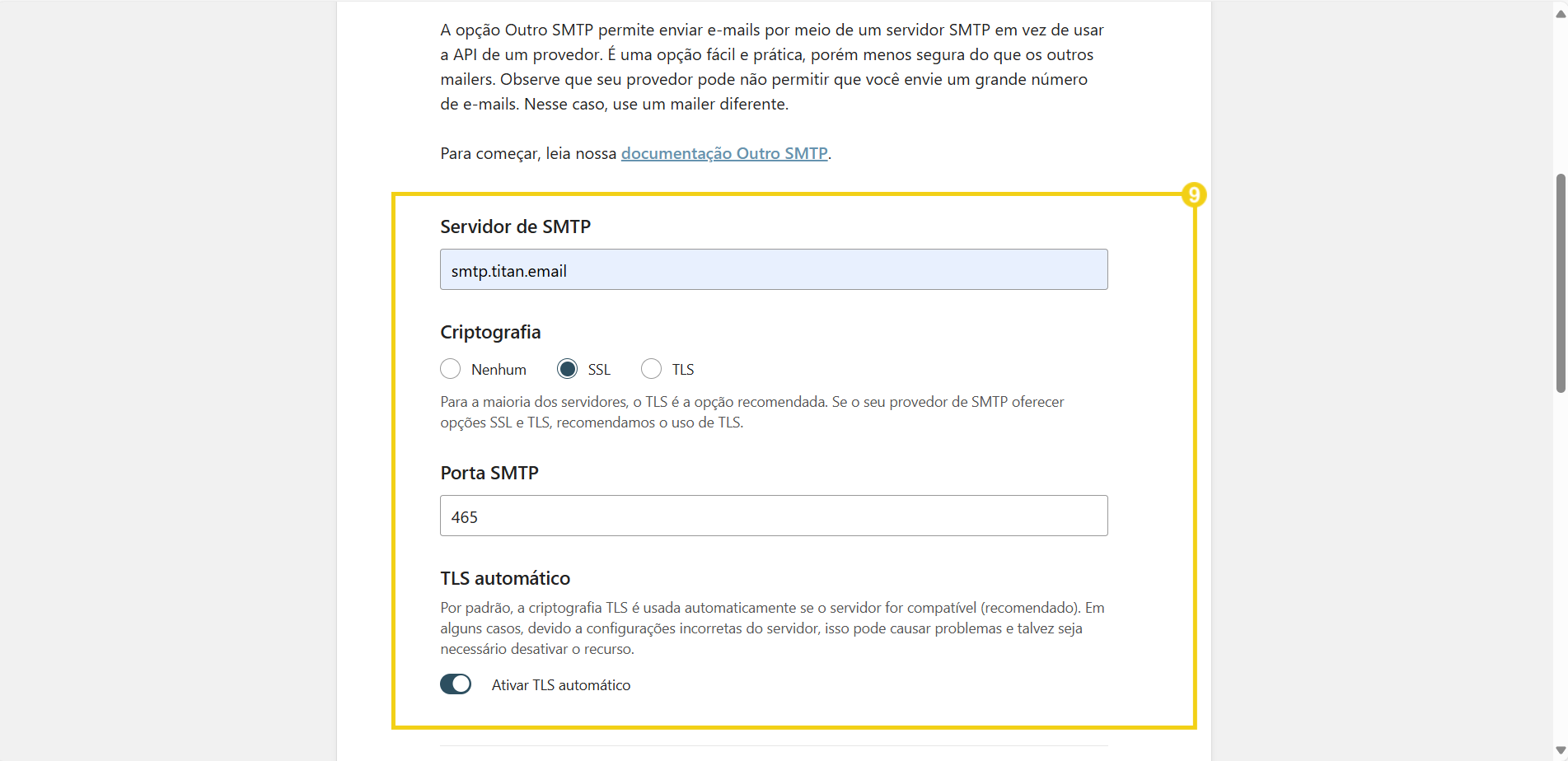 Configuração de servidor SMTP para envio de e-mails de forma segura e eficiente, incluindo opções de criptografia TLS, porta e ativação automática de TLS.