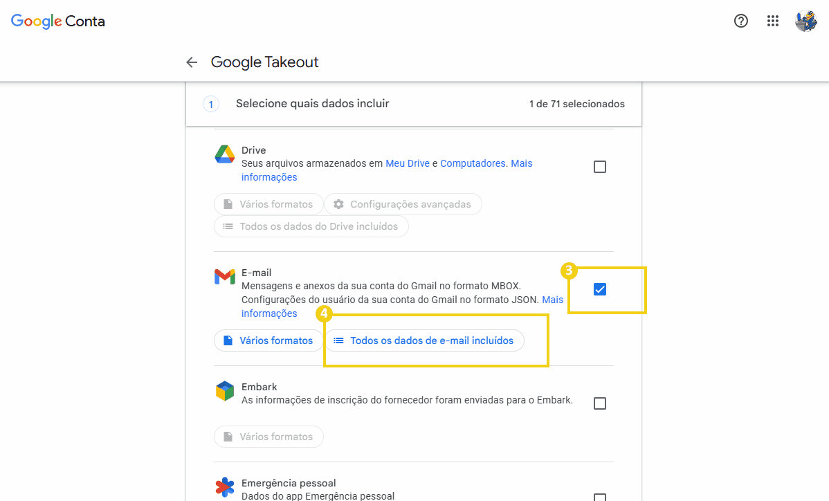 Imagem de configuração de dados de e-mail na plataforma Google, destacando a seleção de incluir todos os dados de e-mail para backup.
