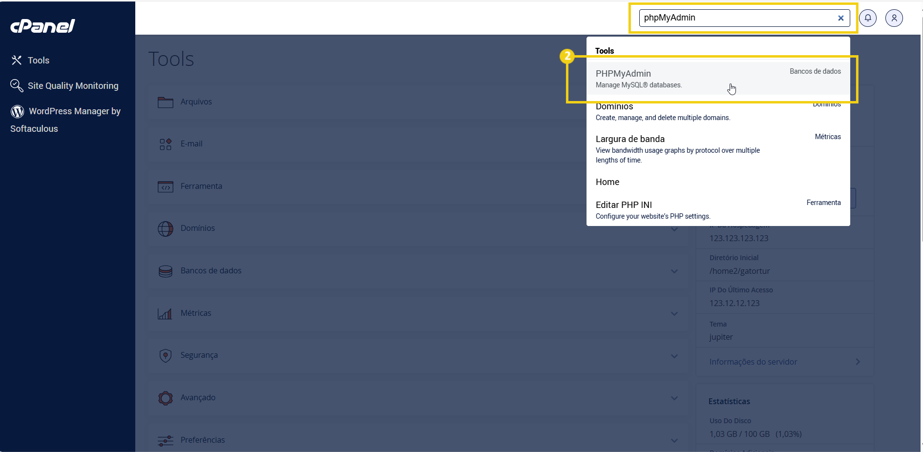Imagem mostra a tela do cPanel, com a pesquisa feita para phpMyAdmin