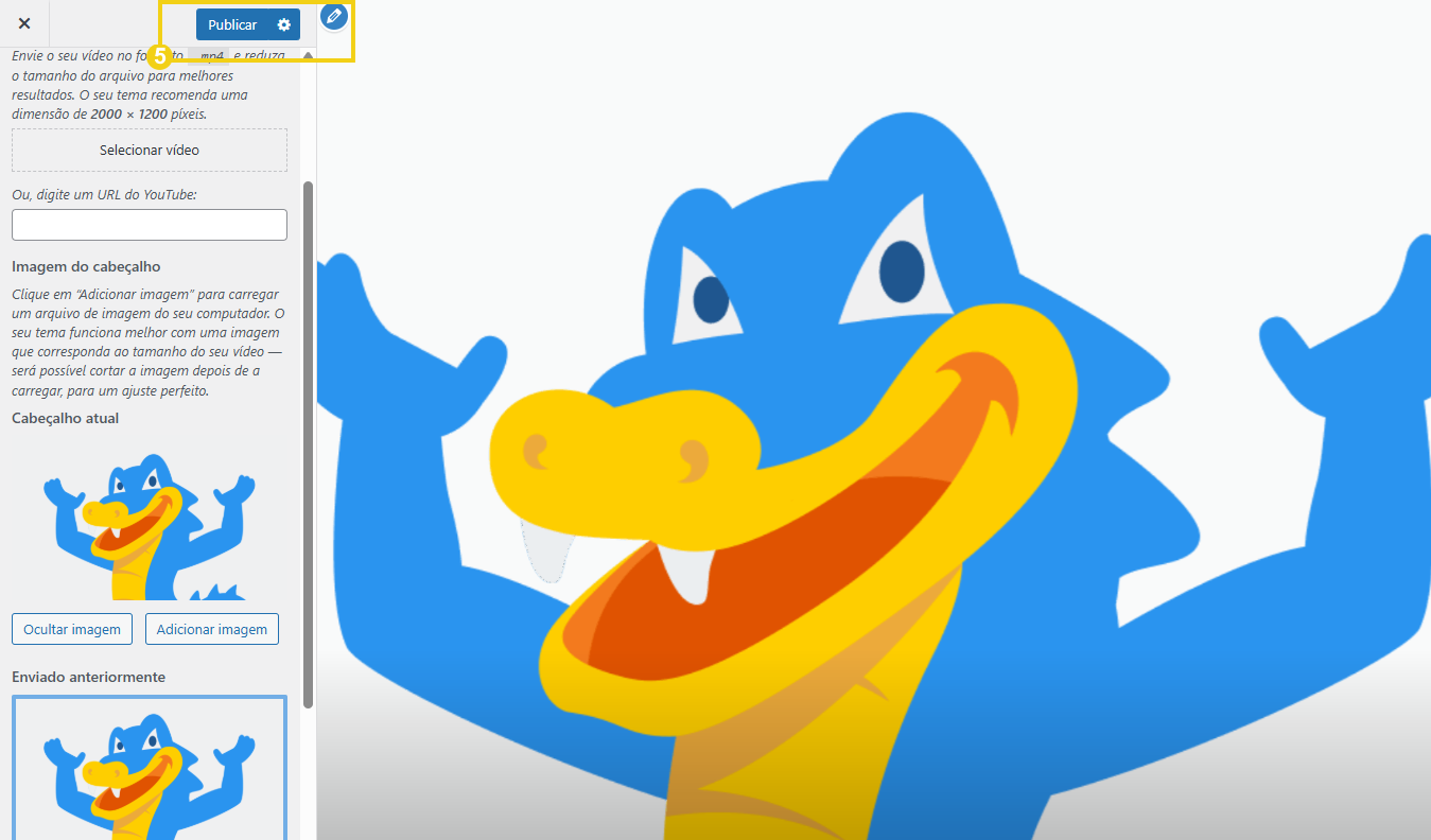 Imagem do menu de da Mídia do Cabeçalho do tema no WordPress com destaque para o botão de publicar na parte superior da tela