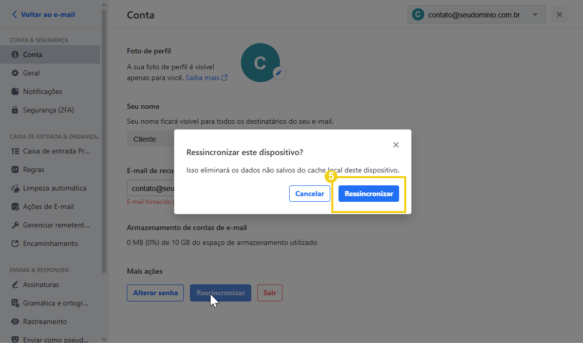 Tela de confirmação de ressincronização de dispositivo em configurações de conta de e-mail no painel de usuário.