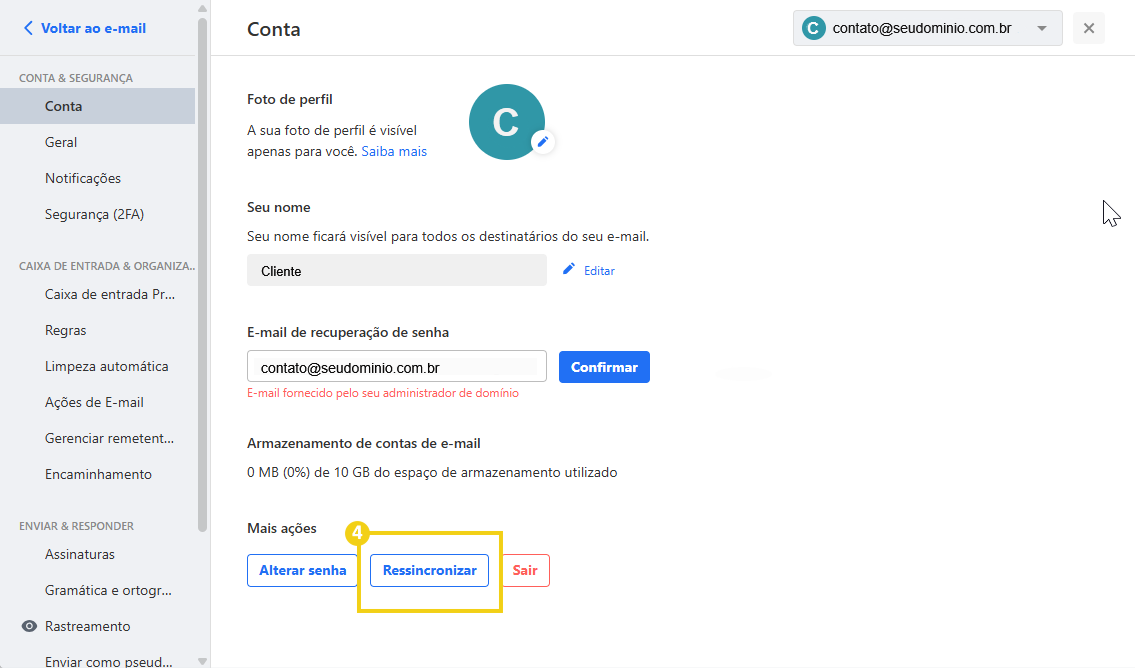 Tela de configurações de conta de e-mail, com destaque na opção de ressincronizar