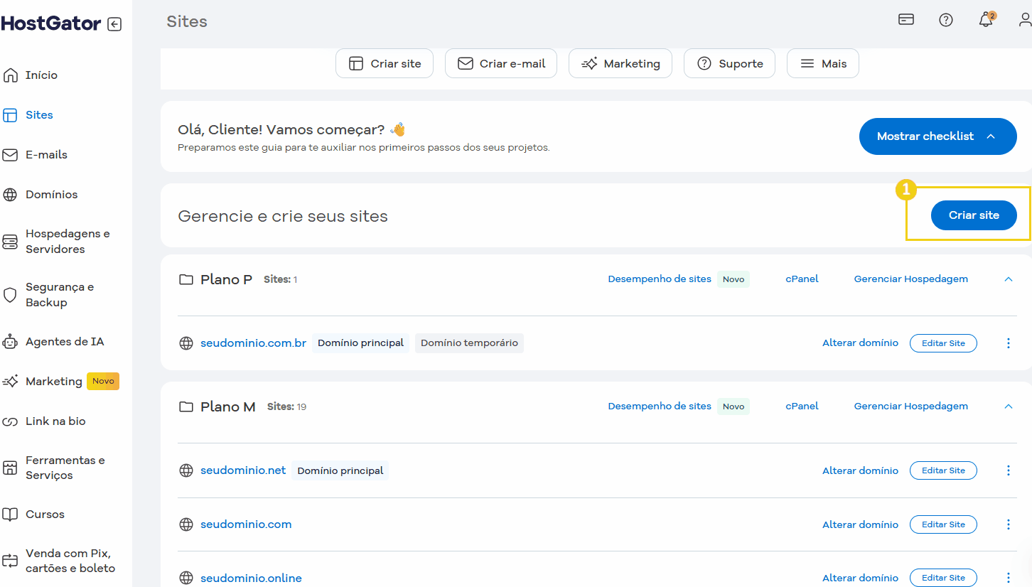Tela de gerenciamento de sites no painel do HostGator, mostrando opções de criar novos sites, editar domínios e gerenciar hospedagens