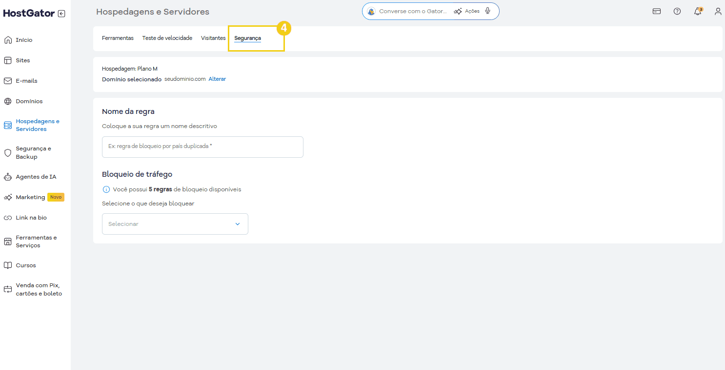 Painel de controle do HostGator exibindo gerenciamento de hospedagem de sites e ativação de CDN para otimização de desempenho e segurança.