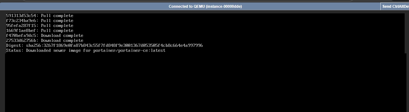 Imagem de uma tela de computador exibindo mensagens de log e status de download, relacionada a configurações de sistema ou rede.