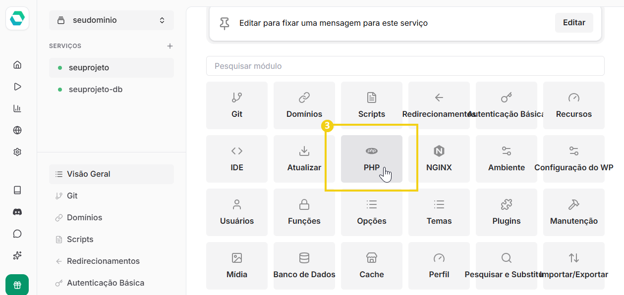 Imagem mostra botão "PHP" destacado na tela de gerenciamento de projetos do EasyPanel