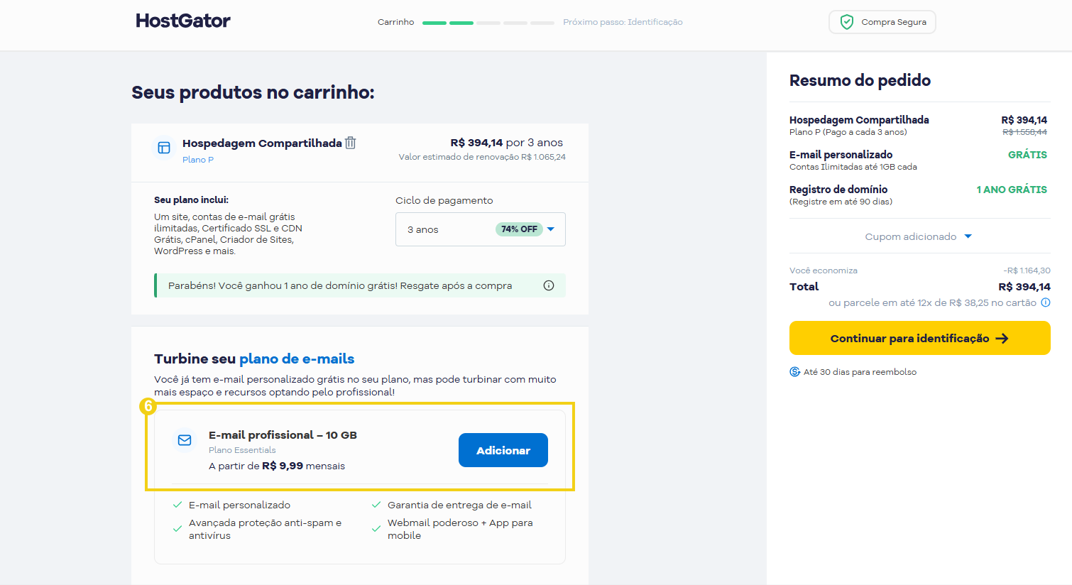 Imagem do carrinho HostGator, destacando botão "adicionar" para adicionar o serviço de e-mail Titan Essentials