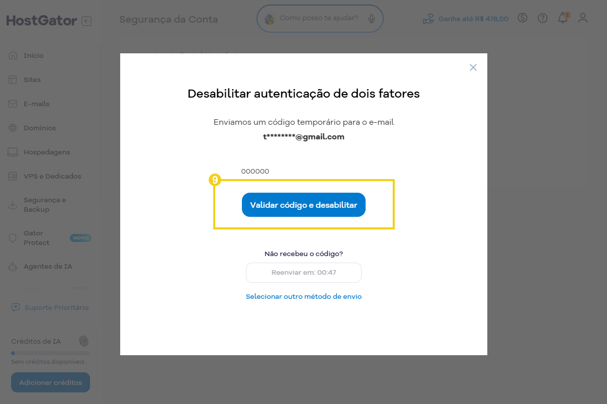 Tela de autenticação de dois fatores no painel HostGator com instrução para desabilitar o 2FA, envio de código temporário por e-mail e campo para validar o código.